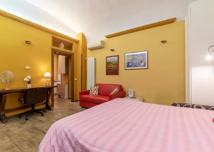 Guesthost - Rione Prati Quiet & Cozy Апартаменты Рим